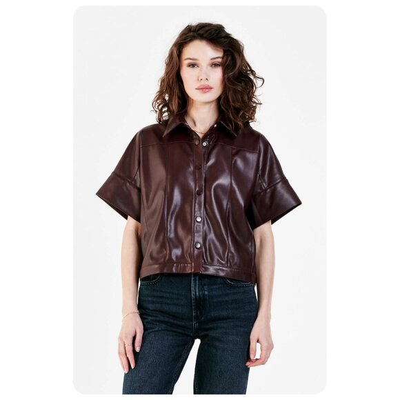 * Dear John Faux Leather Short Sleeve Snap Front Shirt sz xs - Picture 1 of 8